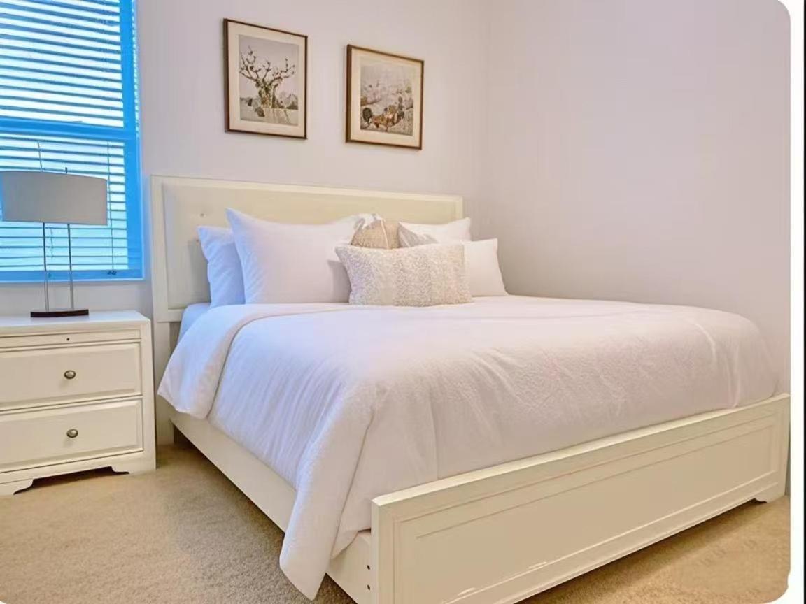 דבנפורט Elegant King Queen Suite Rms -Private Bath-5 Star Resort-Pool-Spa-Club-Disney-Water Park-Wifi Available מראה חיצוני תמונה