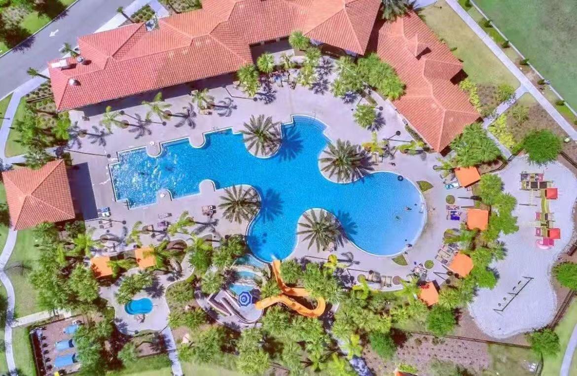 דבנפורט Elegant King Queen Suite Rms -Private Bath-5 Star Resort-Pool-Spa-Club-Disney-Water Park-Wifi Available מראה חיצוני תמונה
