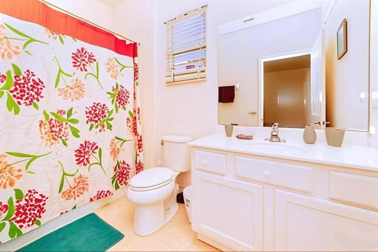 דבנפורט Elegant King Queen Suite Rms -Private Bath-5 Star Resort-Pool-Spa-Club-Disney-Water Park-Wifi Available מראה חיצוני תמונה