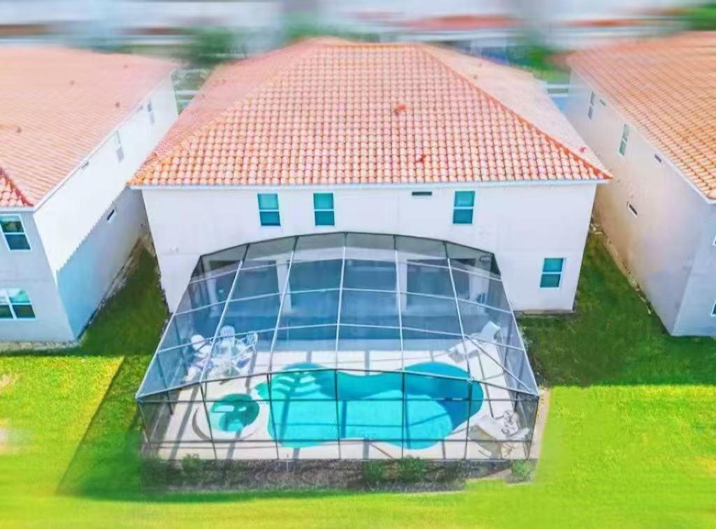 דבנפורט Elegant King Queen Suite Rms -Private Bath-5 Star Resort-Pool-Spa-Club-Disney-Water Park-Wifi Available מראה חיצוני תמונה